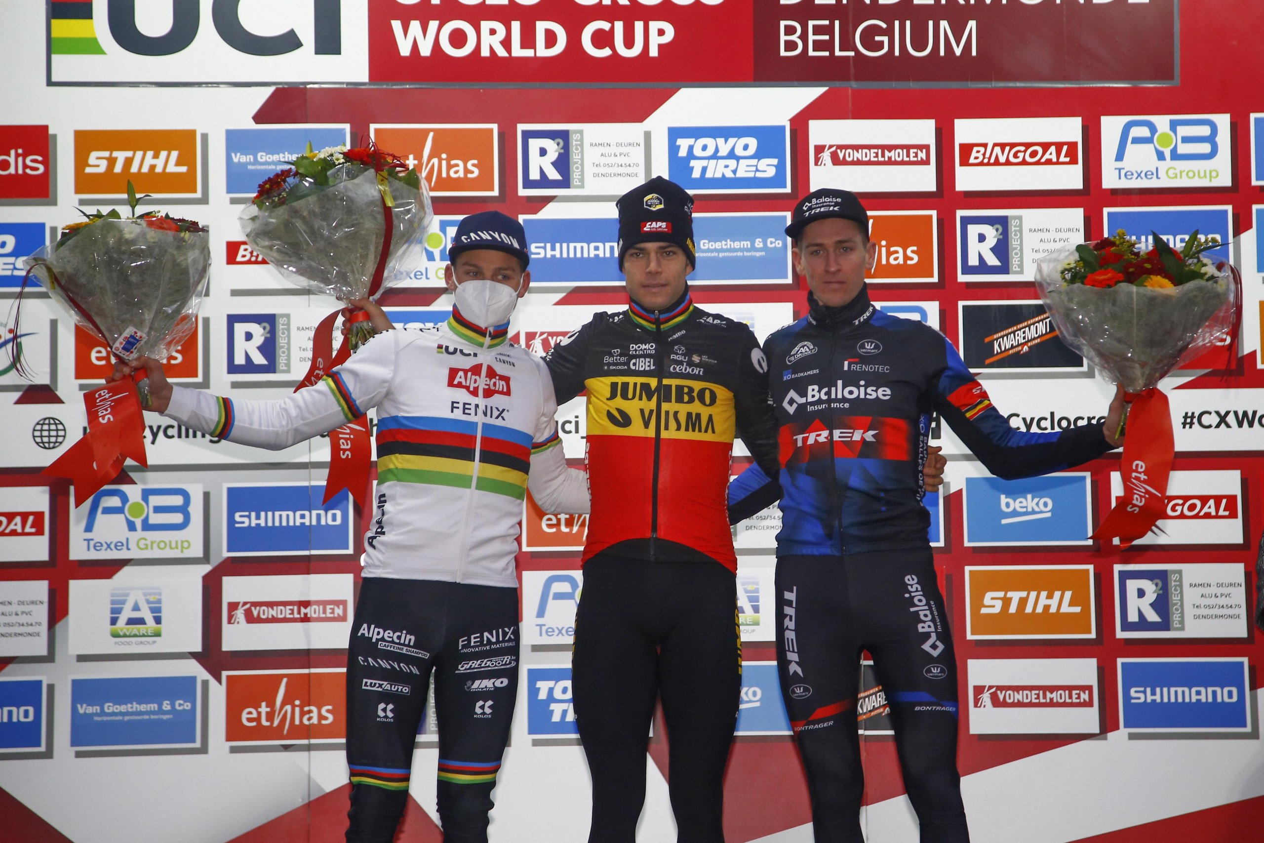 wout van aert mathieu van der poel